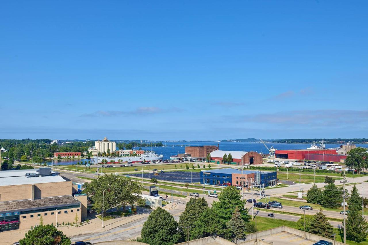 Delta Hotels By Marriott Muskegon Convention Center Esterno foto